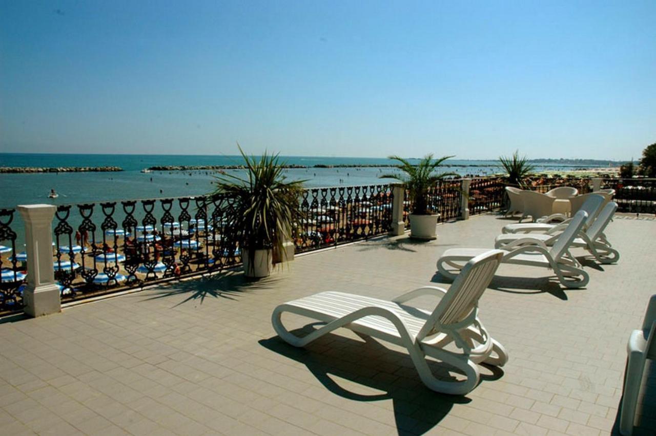 Hotel Lido Rimini Extérieur photo